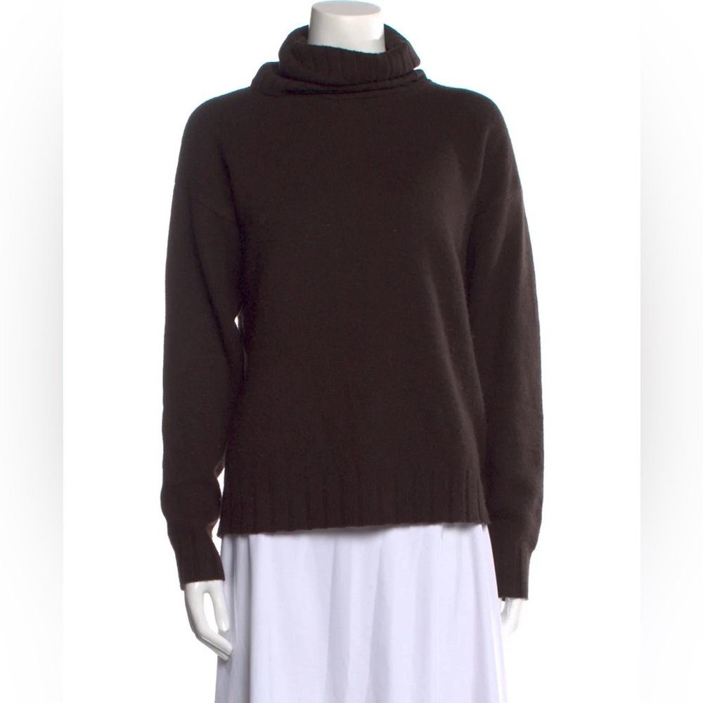 Cashmere Theory Women’s Brown Turtleneck Sweater